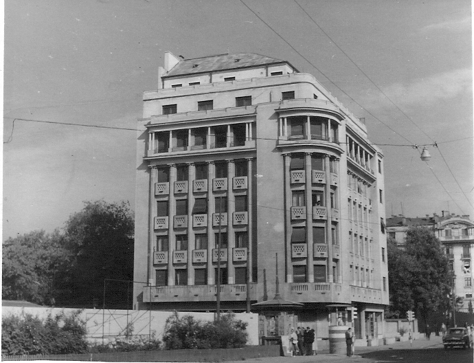 Calea Victoriei colț cu strada Lt. Lemnea